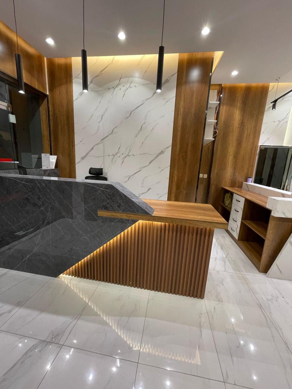 أبها ريجنسي Hotell Exteriör bild
