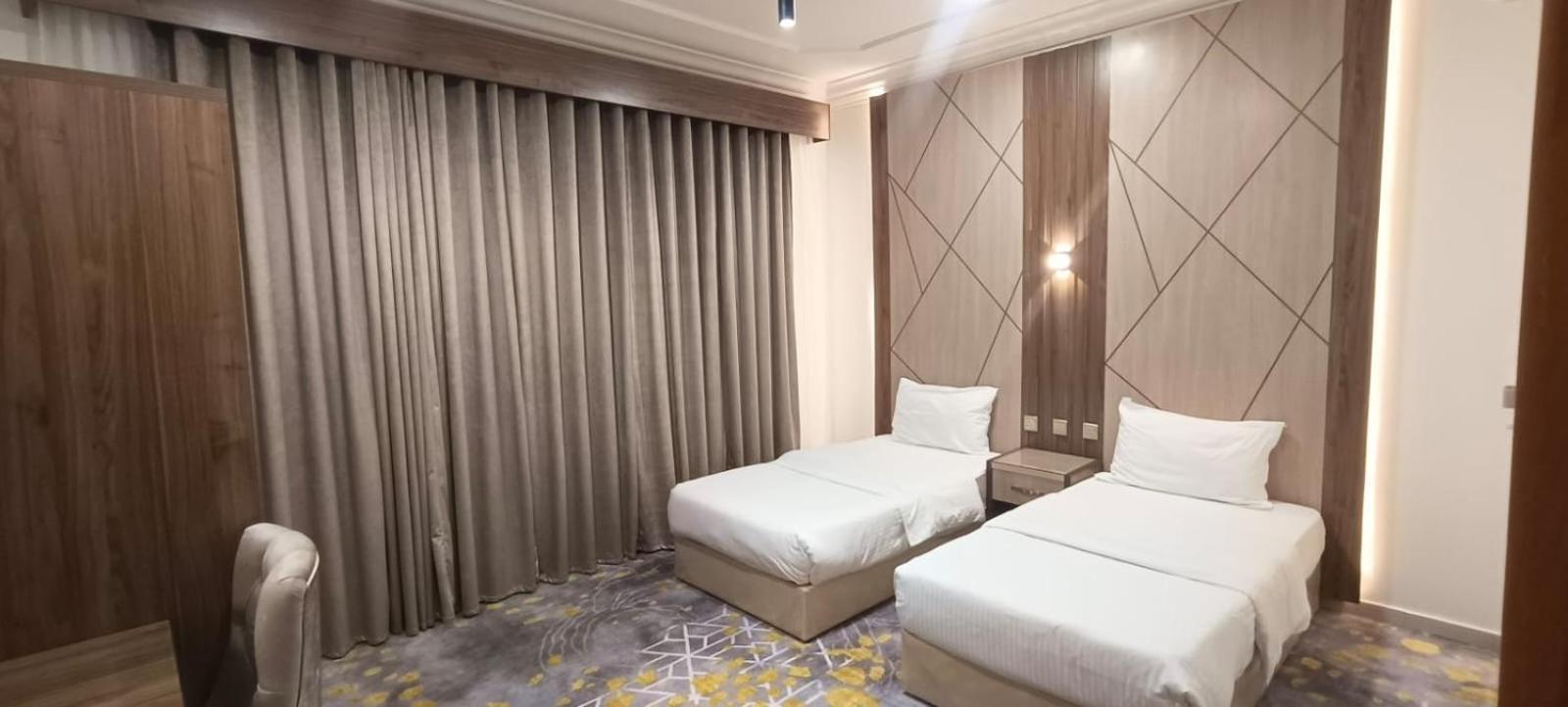 أبها ريجنسي Hotell Exteriör bild