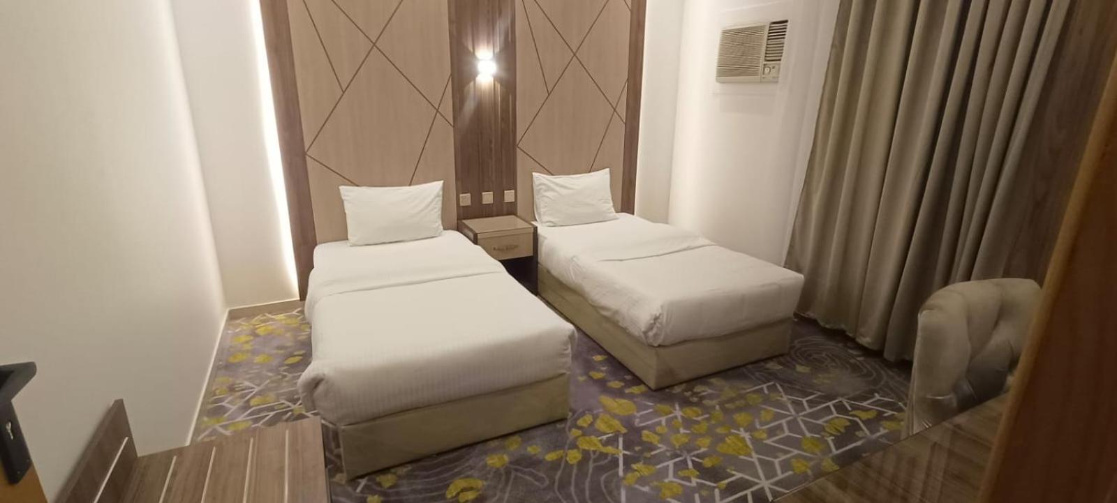 أبها ريجنسي Hotell Exteriör bild