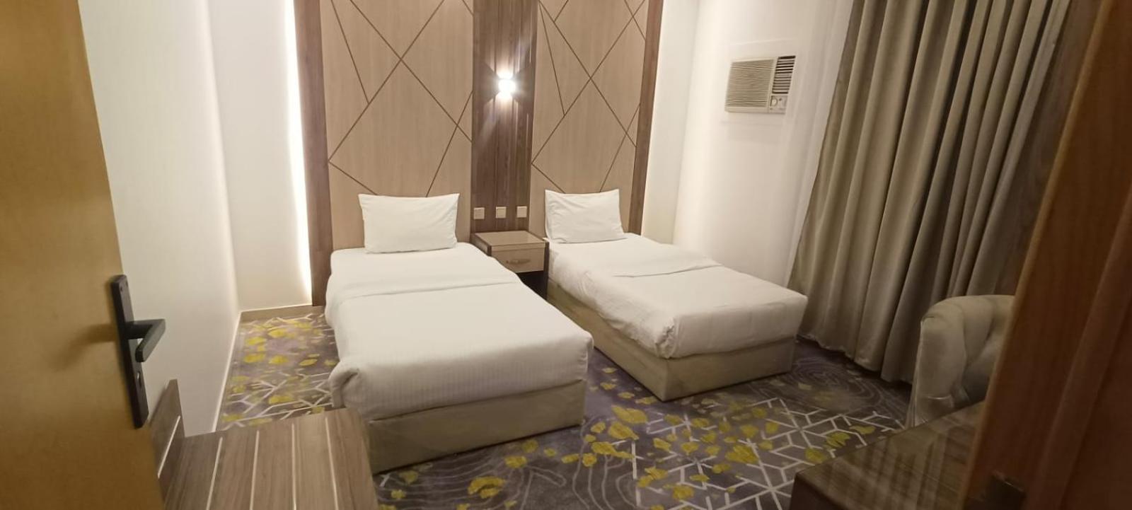 أبها ريجنسي Hotell Exteriör bild